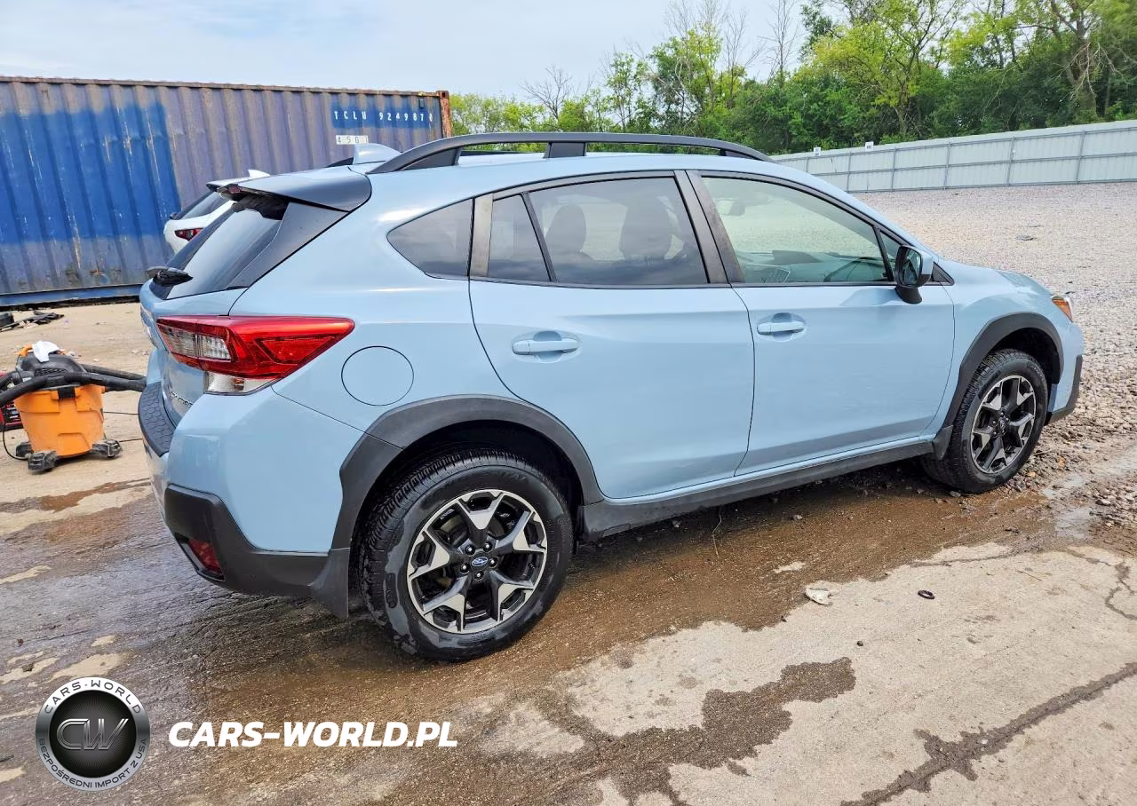 2020 Subaru Crosstrek Premium VIN:JF2GTAEC3L8224028 - 3