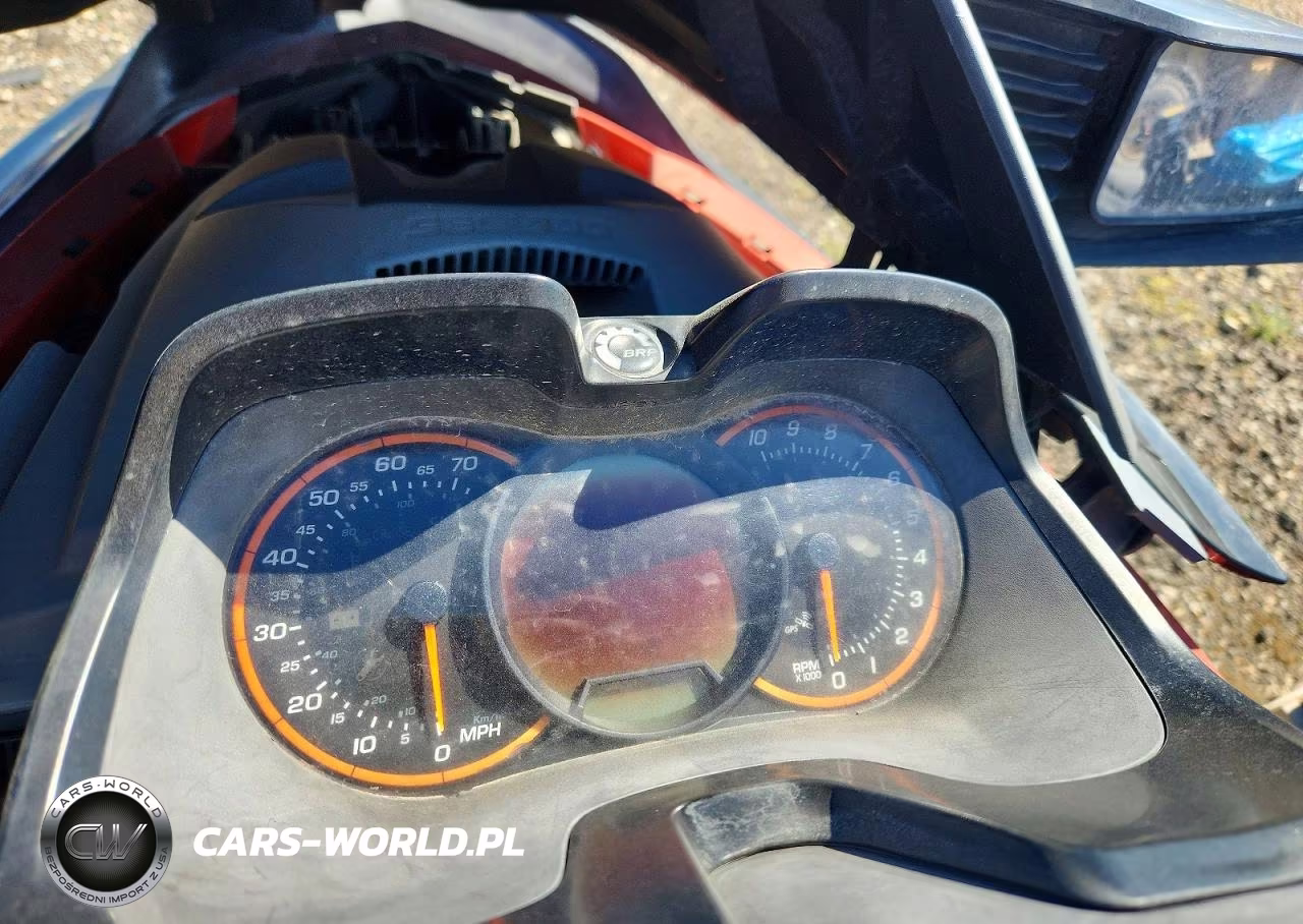 2011 Sea-Doo Rxt X 260 VIN:YDV04888C111 - 8