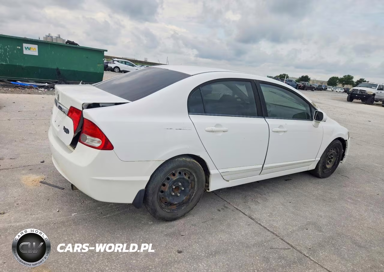 2010 Honda Civic Lx VIN:19XFA1F51AE020945 - 3