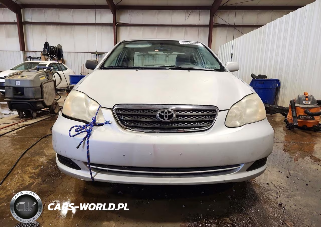 2005 Toyota Corolla Le VIN:1NXBR32E95Z370111 - 5