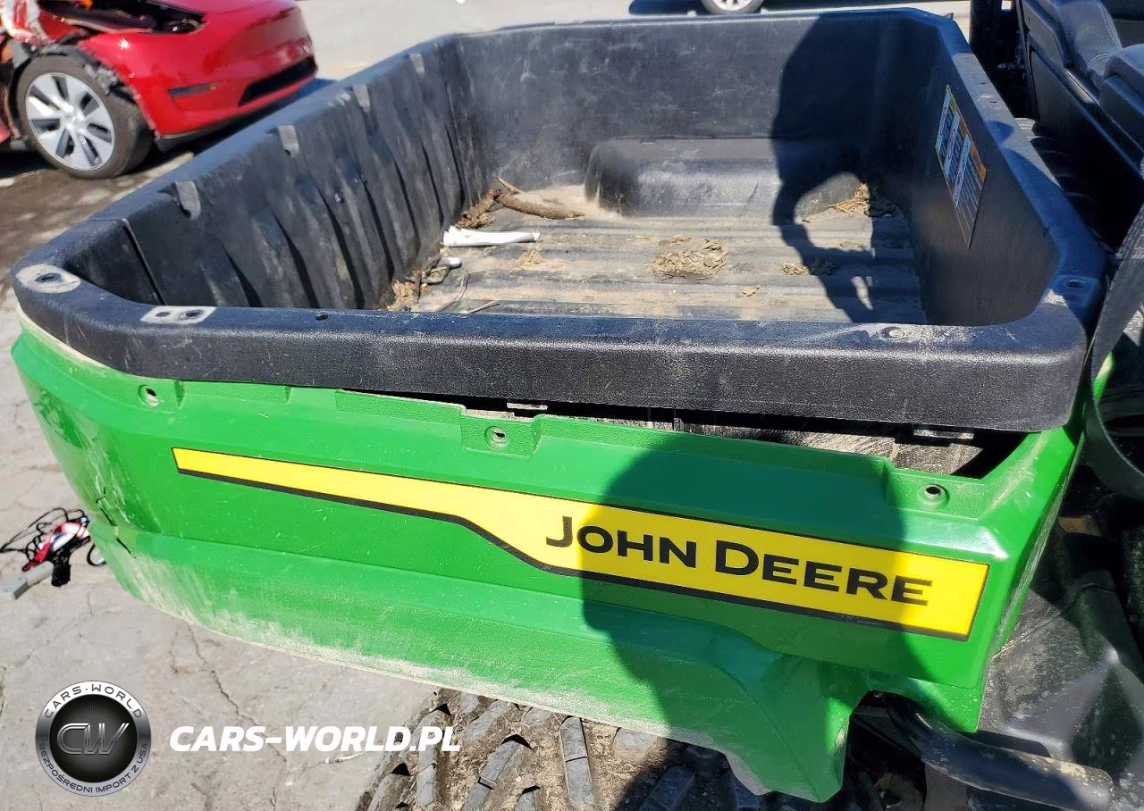 2024 John Deere Xuv590M Utility Vehicle VIN:1M0590MALRM070207 - 9