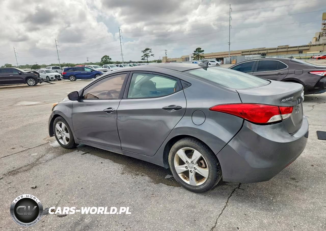 2013 Hyundai Elantra Gls VIN:5NPDH4AE7DH258942 - 2