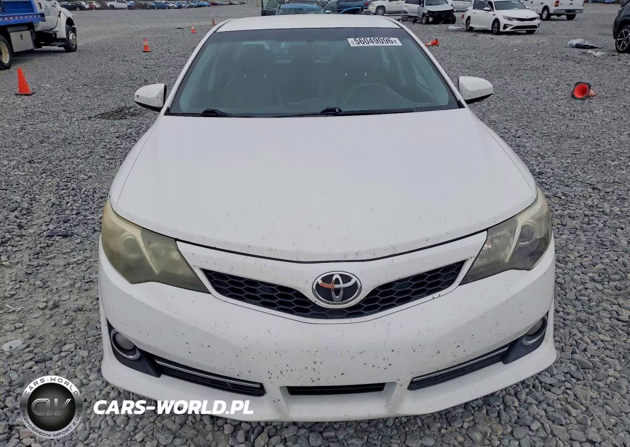 2014 Toyota Camry Se VIN:4T1BF1FKXEU811130 - 5