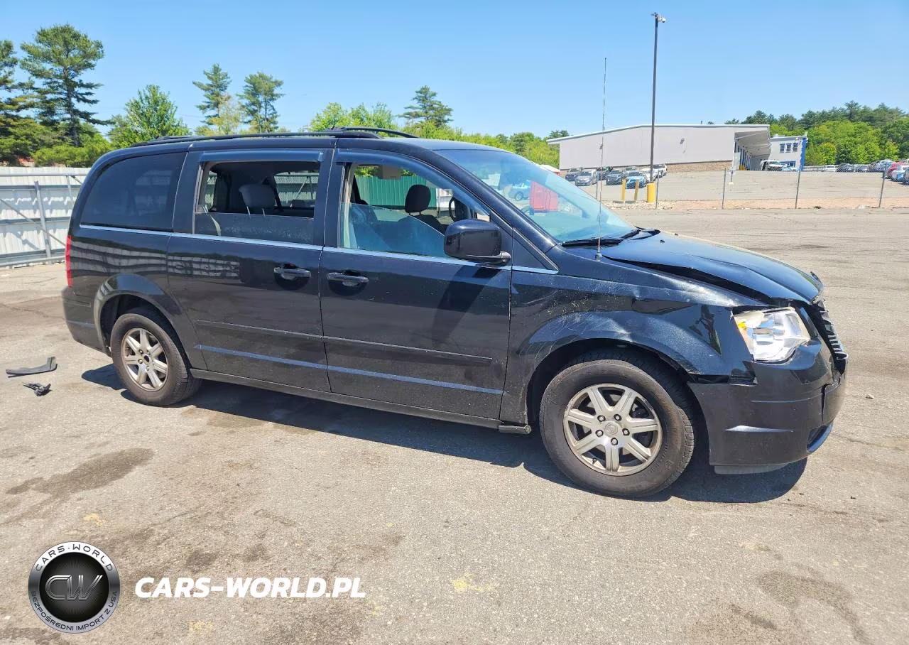 2008 Chrysler Town & Country Touring VIN:2A8HR54P08R839461 - 4