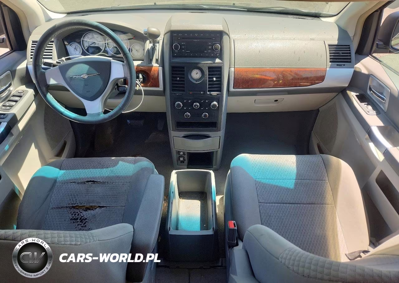 2008 Chrysler Town & Country Touring VIN:2A8HR54P08R839461 - 8