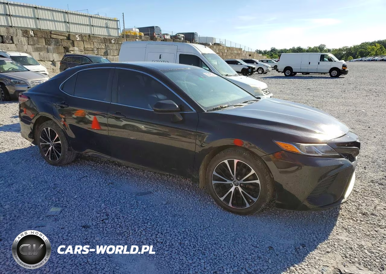 2019 Toyota Camry Se VIN:4T1B11HK3KU713760 - 4