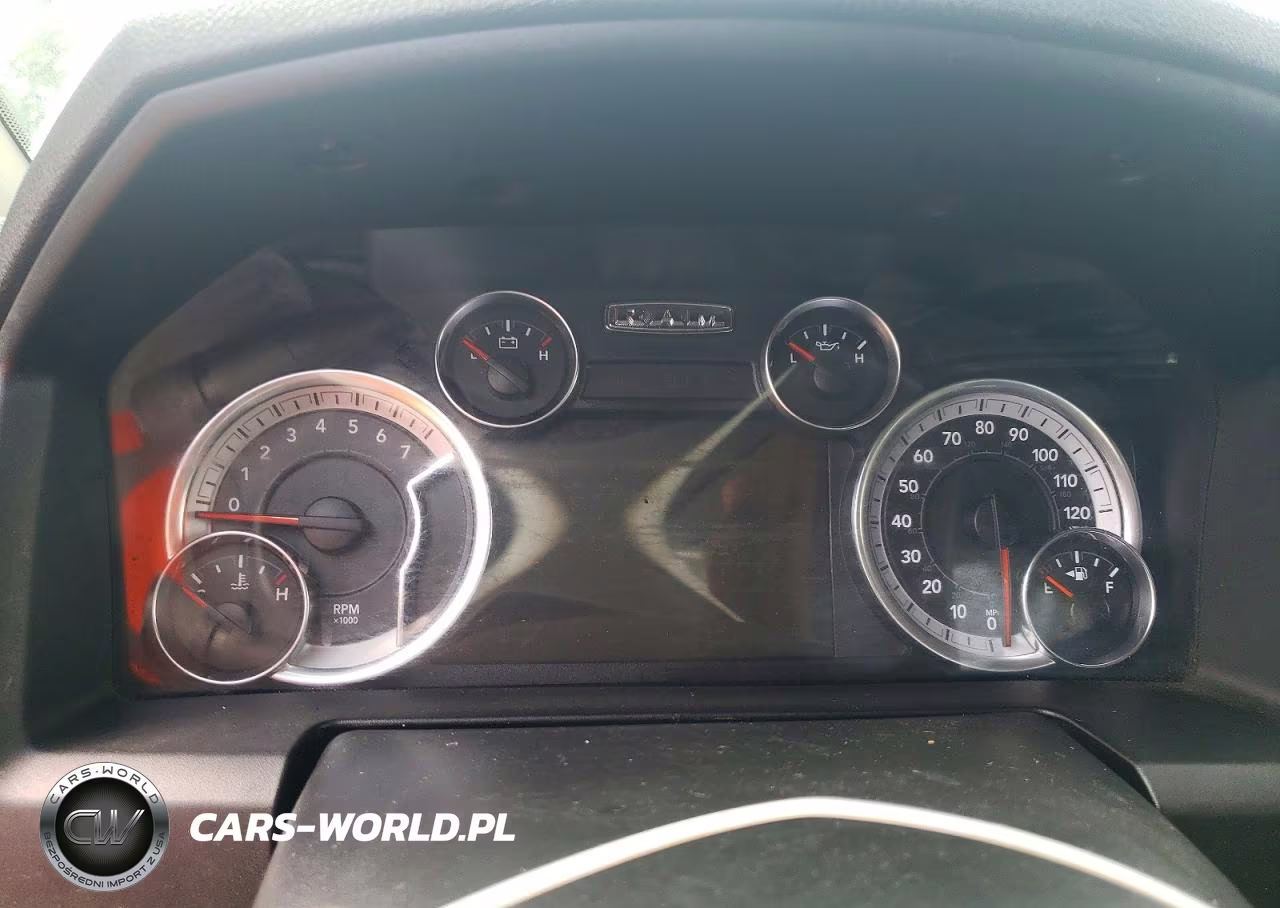 2021 Ram 1500 Classic Tradesman VIN:1C6RR6FG5MS534441 - 9