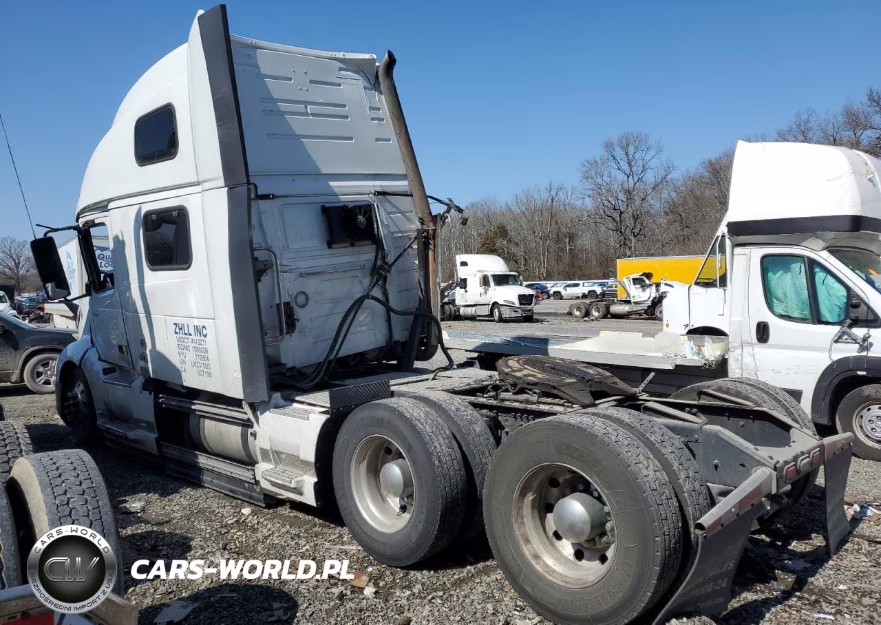 2020 Volvo Vn Semi Truck VIN:4V4NC9EJXLN231003 - 3