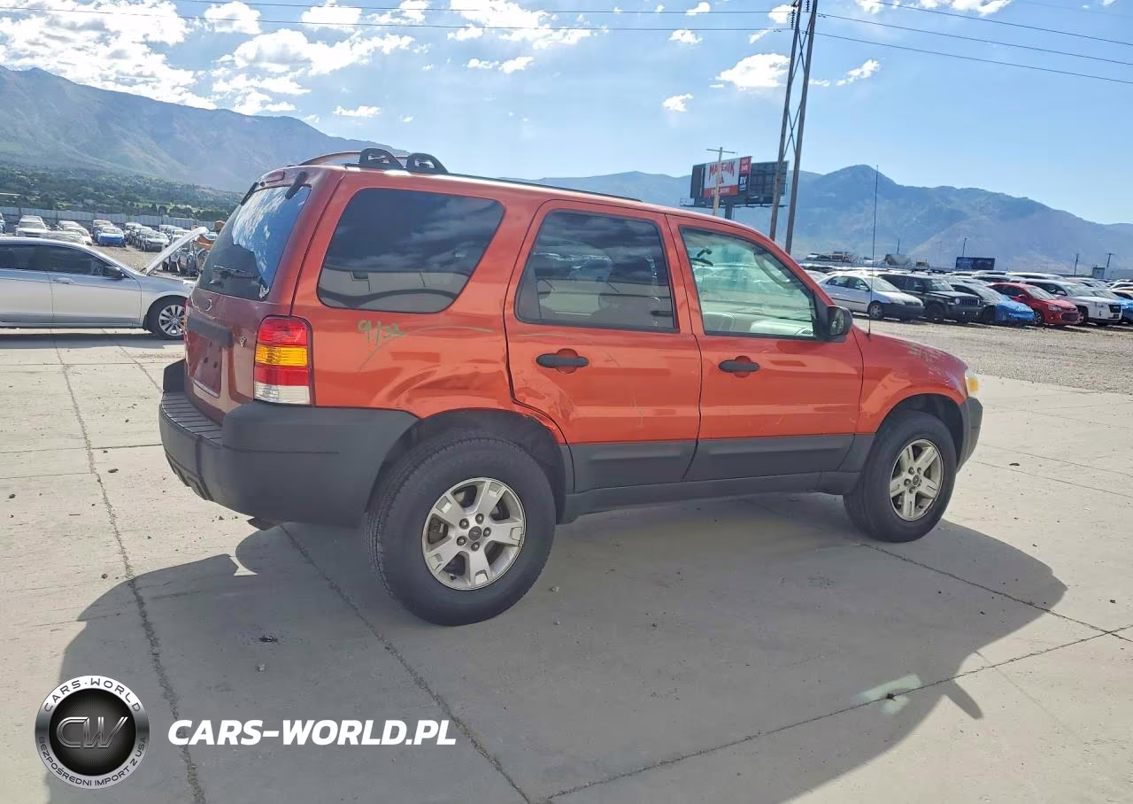 2006 Ford Escape Xlt VIN:1FMYU93196KC94054 - 3