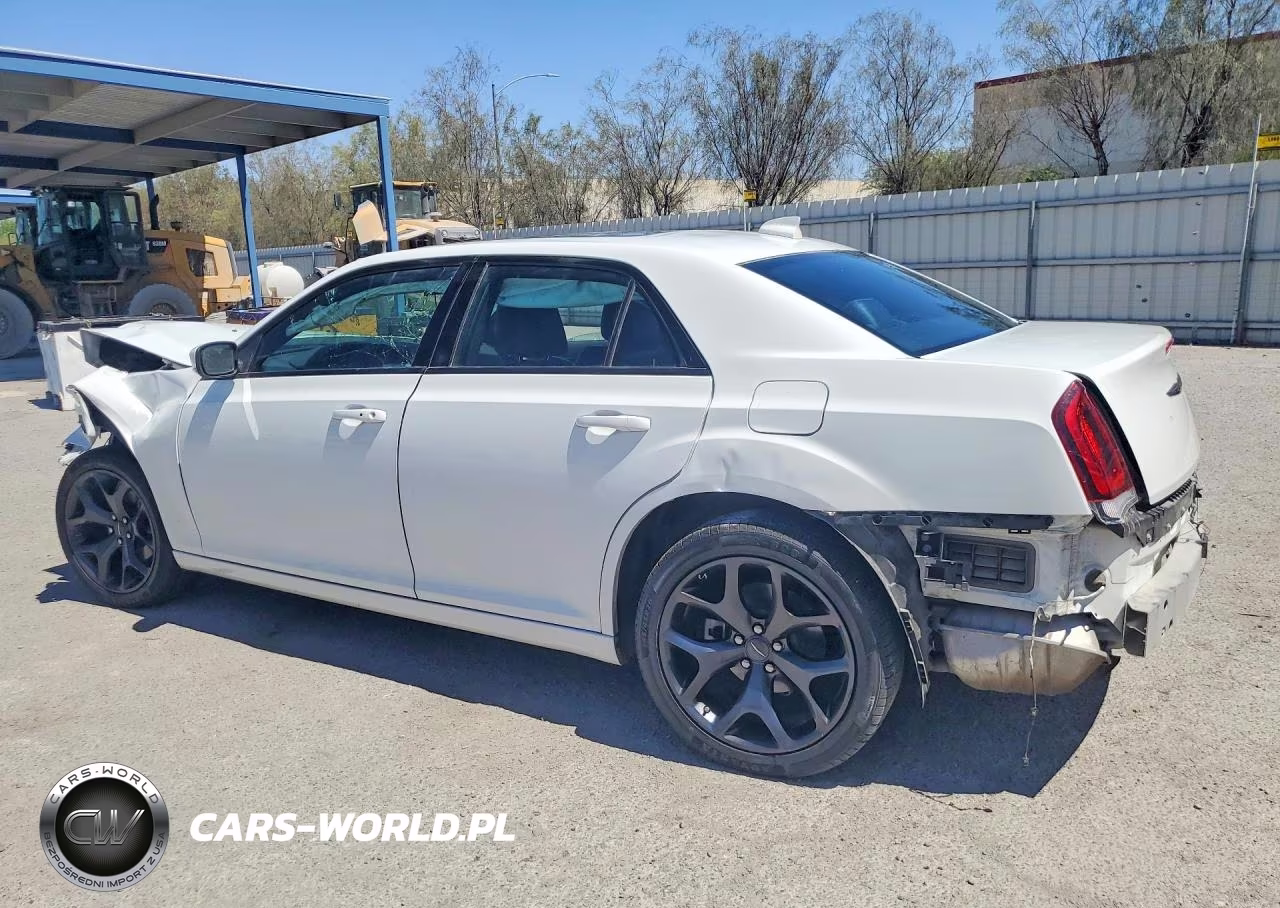 2023 Chrysler 300 VIN:2C3CCABG9PH628279 - 2