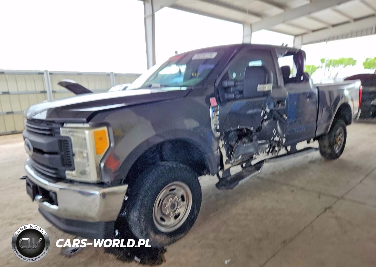 2019 Ford F250 Super Duty – zdjęcie 1 z 12