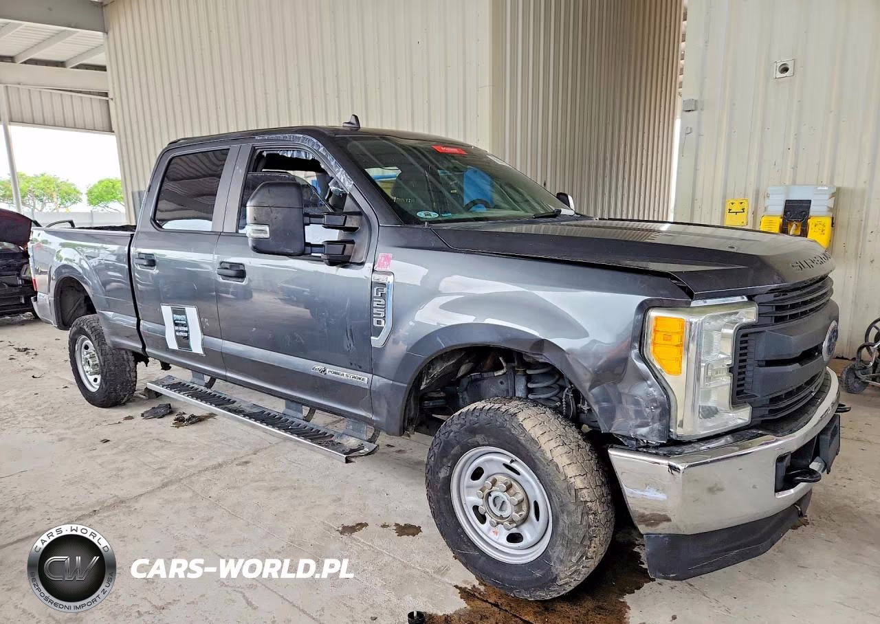 2019 Ford F250 Super Duty VIN:1FT7W2BT5KEF88600 - 4