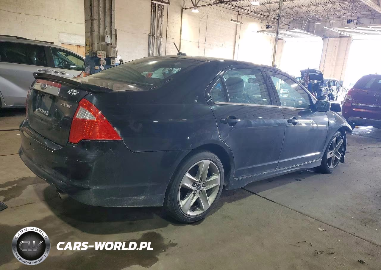 2010 Ford Fusion Sport VIN:3FAHP0KC0AR422301 - 3