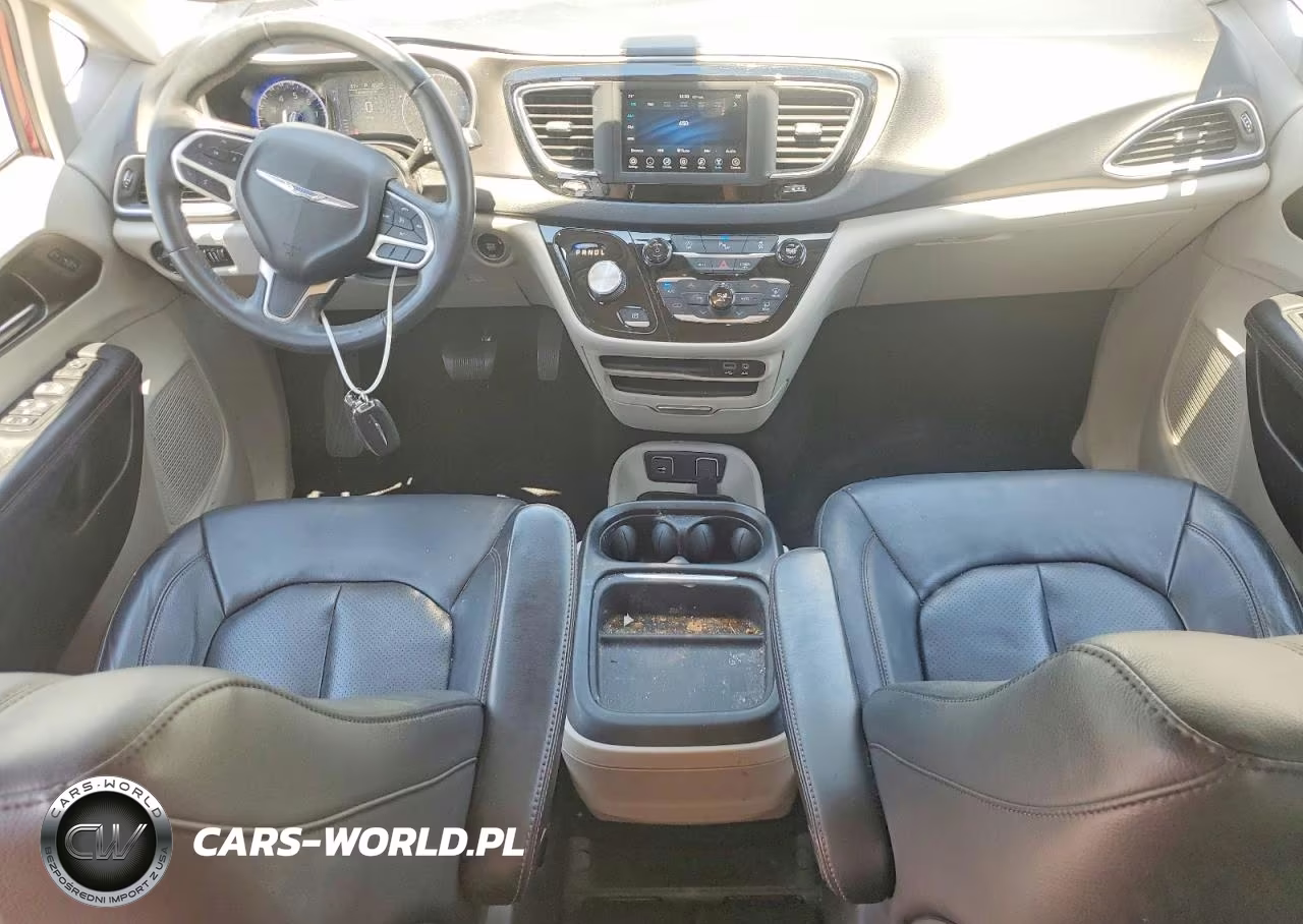 2020 Chrysler Pacifica Touring L VIN:2C4RC1BG9LR232914 - 8