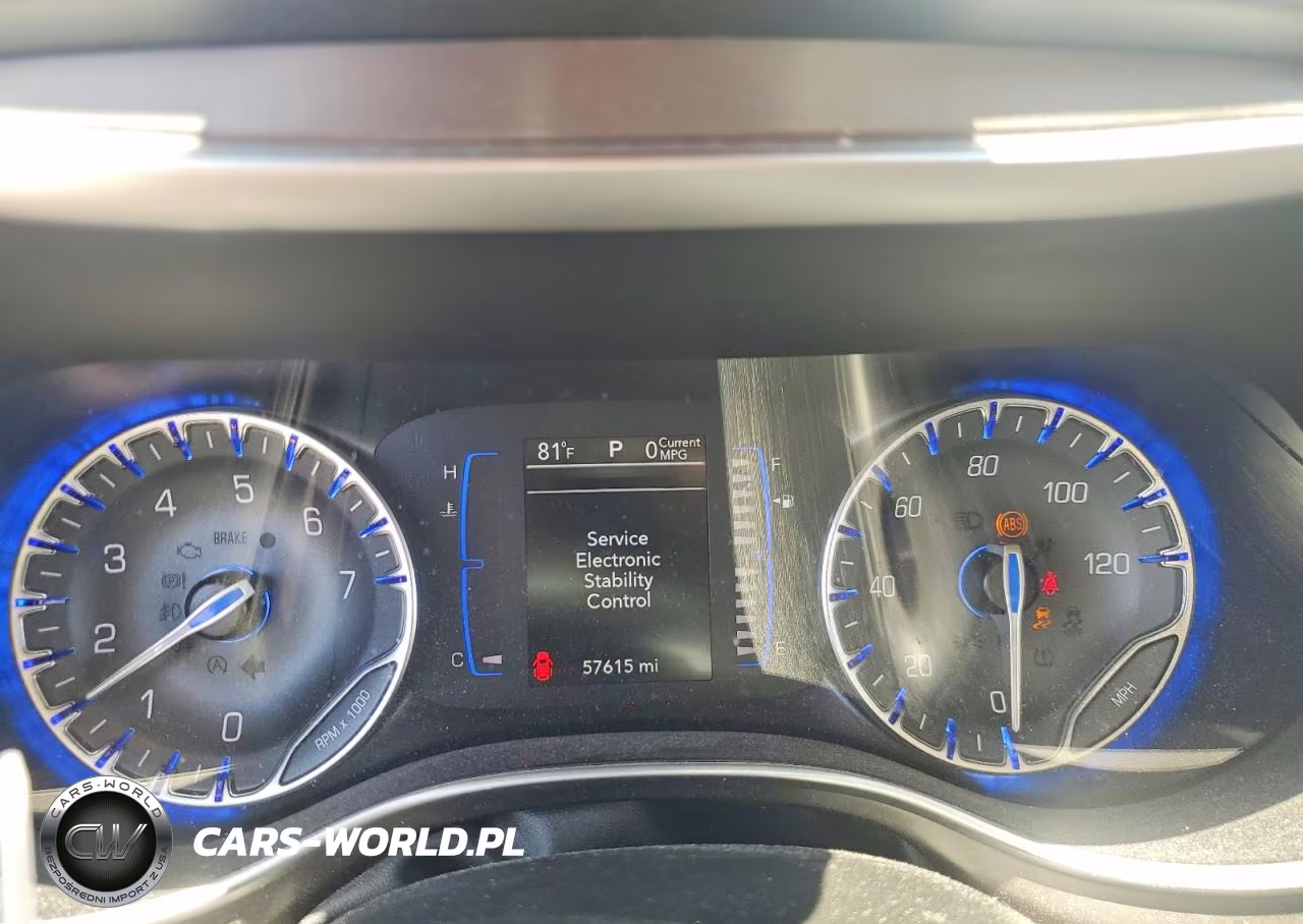 2020 Chrysler Pacifica Touring L VIN:2C4RC1BG9LR232914 - 9