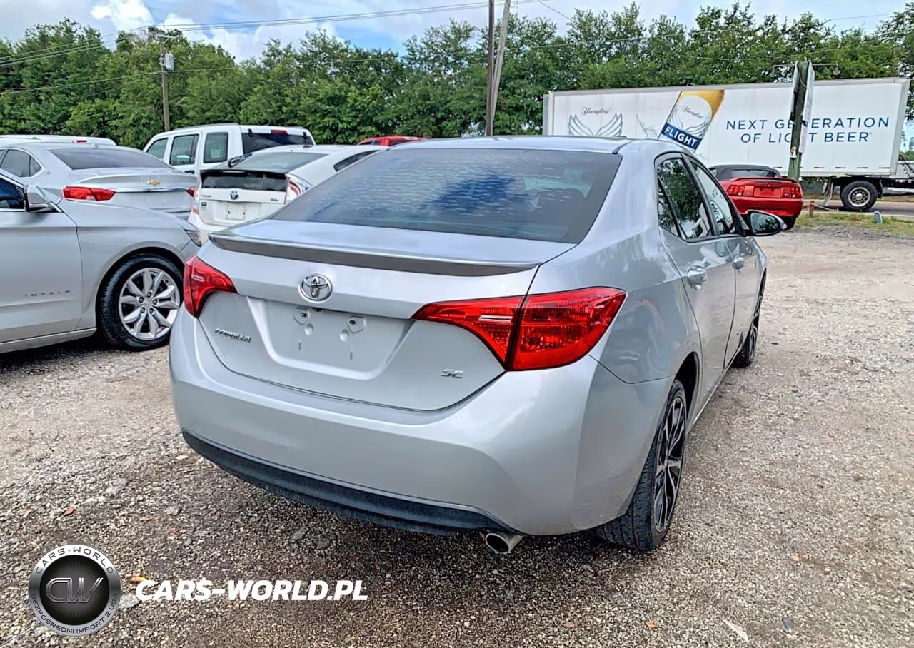 2017 Toyota Corolla Se VIN:2T1BURHE3HC782152 - 4