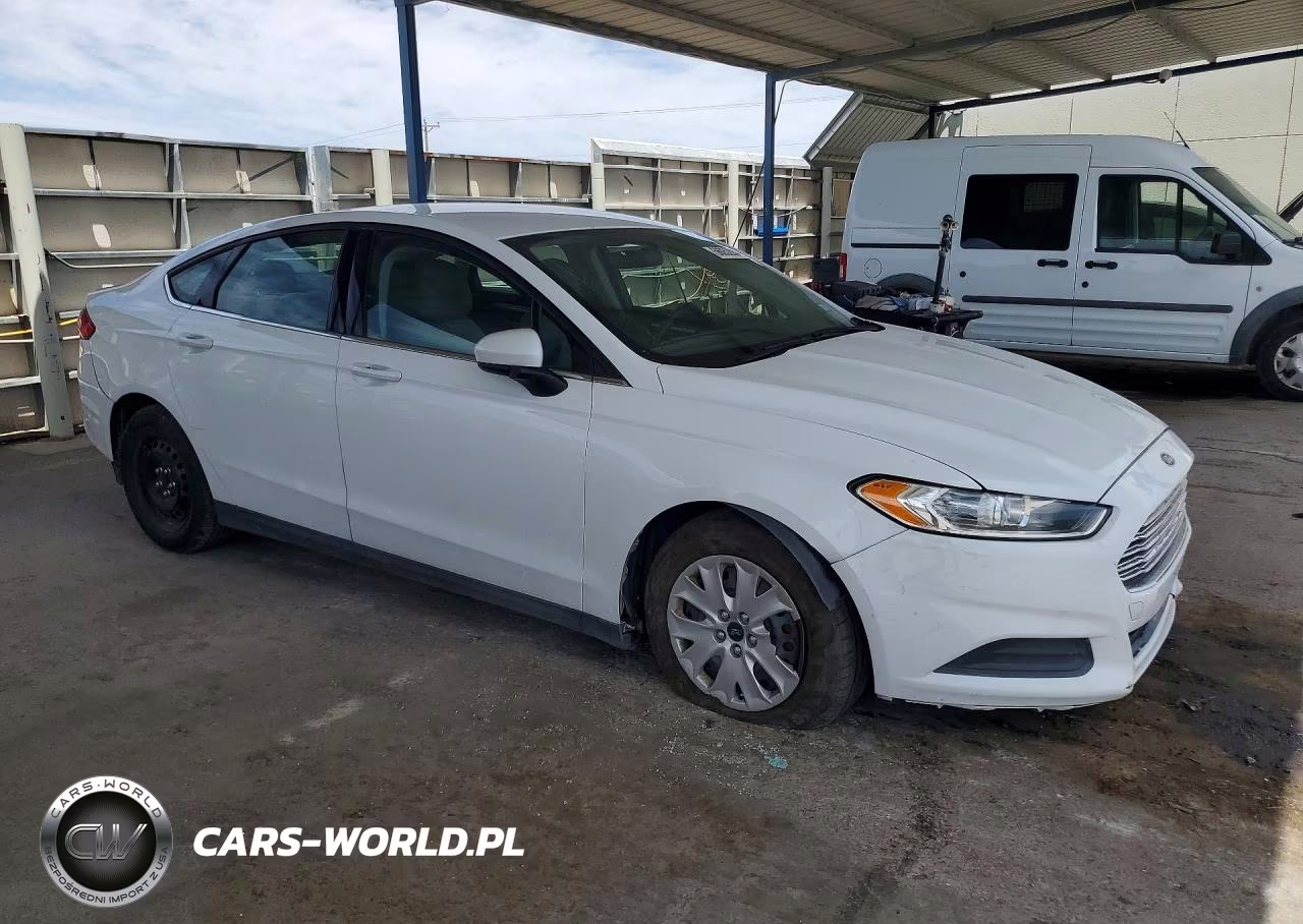 2014 Ford Fusion S VIN:3FA6P0G72ER277819 - 4