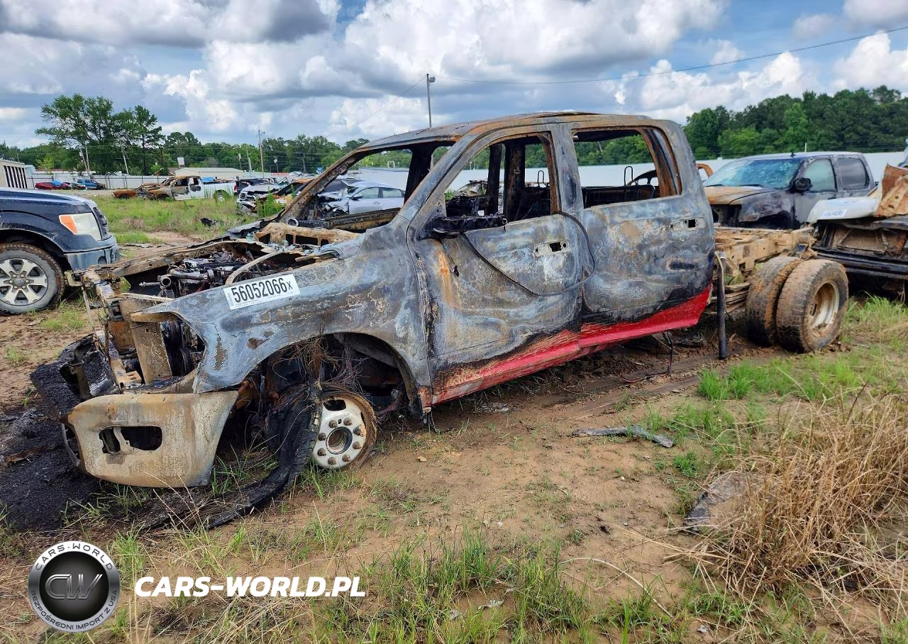 2022 Ram 3500 Tradesman VIN:3C63RRGL5NG153930 - 1