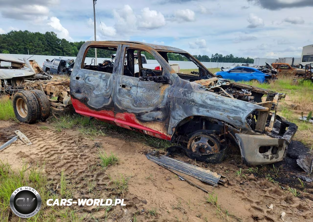 2022 Ram 3500 Tradesman VIN:3C63RRGL5NG153930 - 4