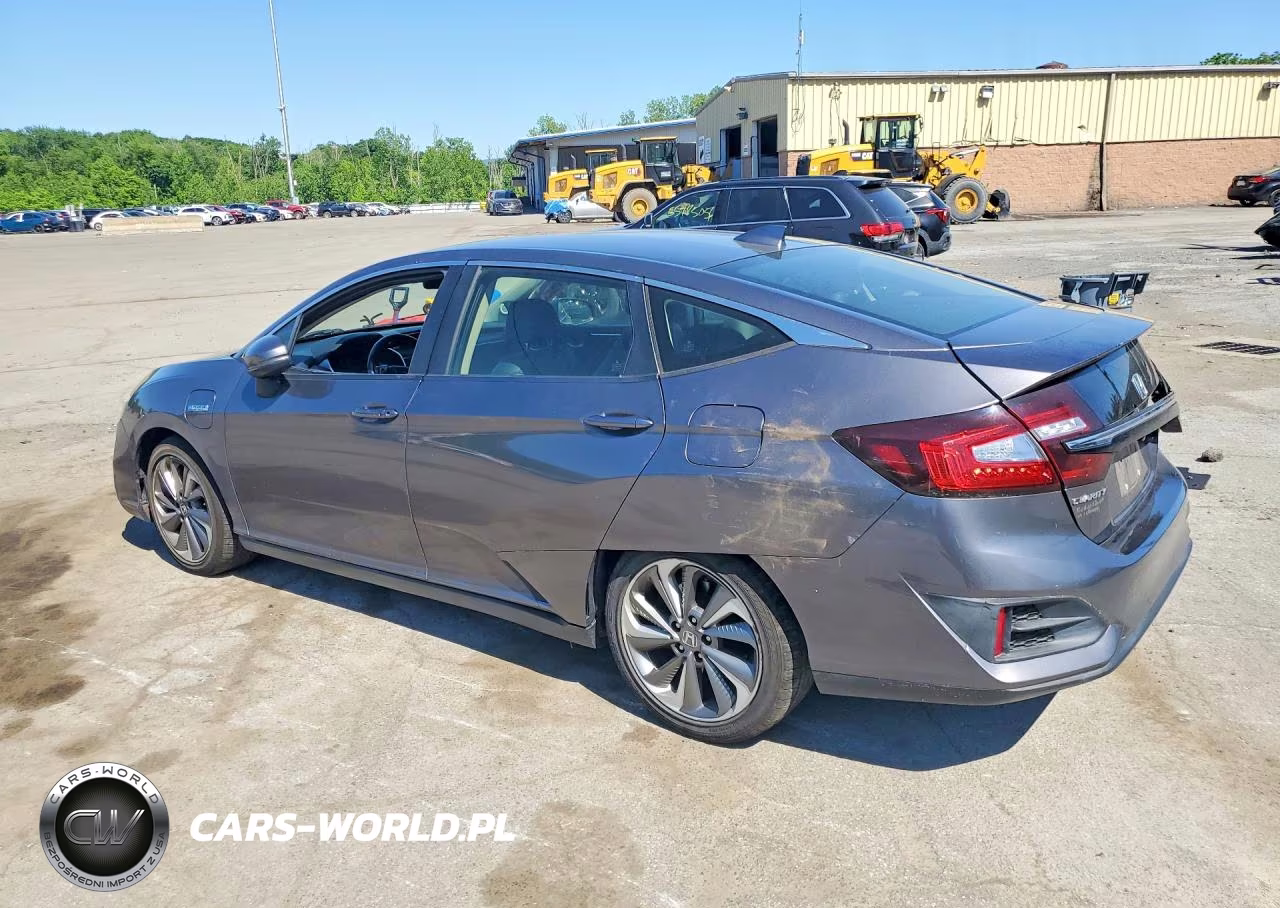 2018 Honda Clarity Touring VIN:JHMZC5F34JC010882 - 2