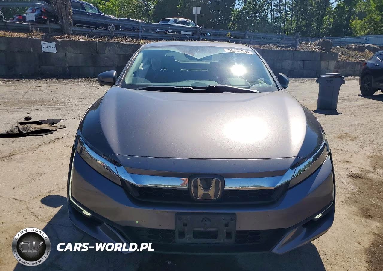 2018 Honda Clarity Touring VIN:JHMZC5F34JC010882 - 5
