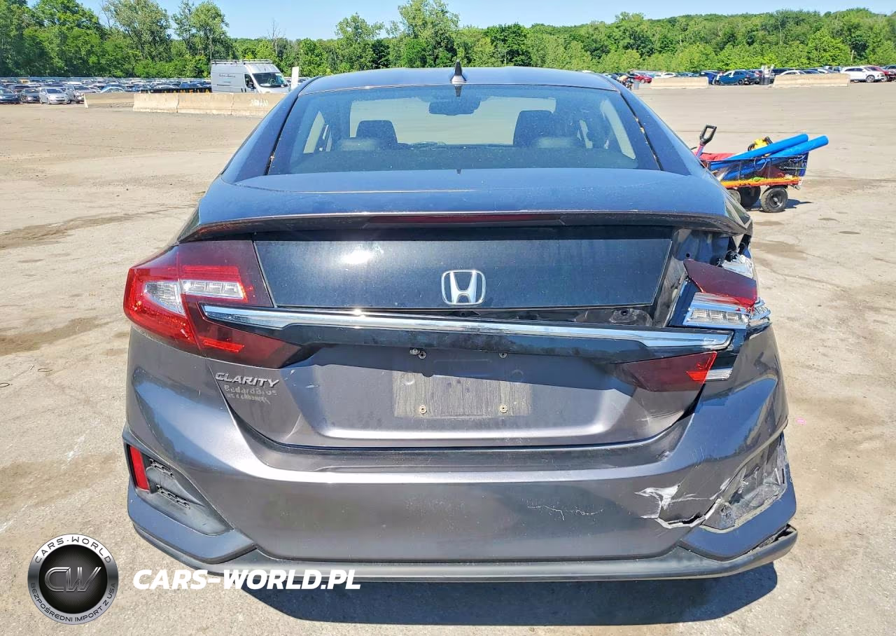2018 Honda Clarity Touring VIN:JHMZC5F34JC010882 - 6
