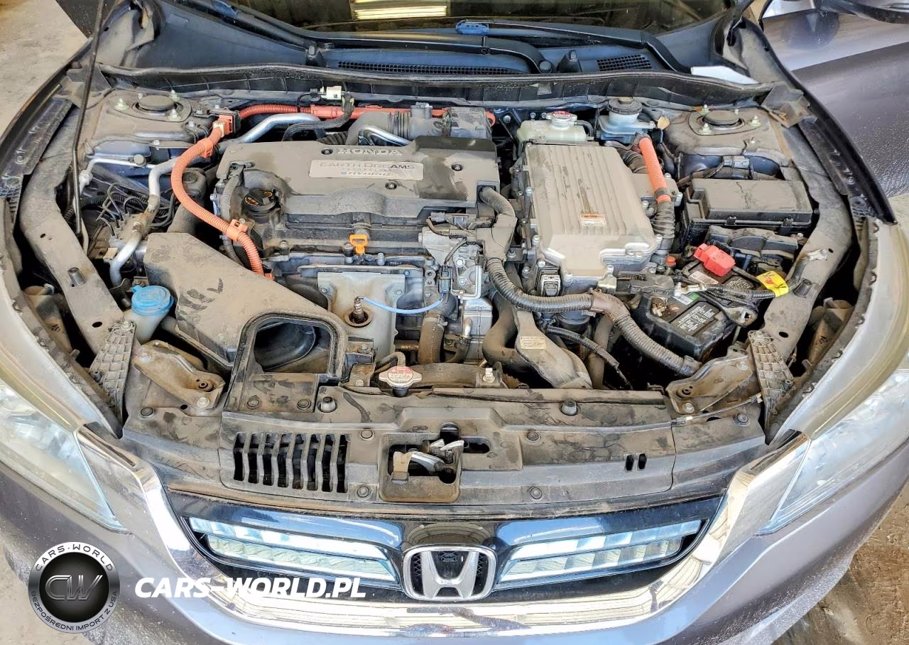 2015 Honda Accord Touring Hybrid VIN:1HGCR6F79FA002568 - 11