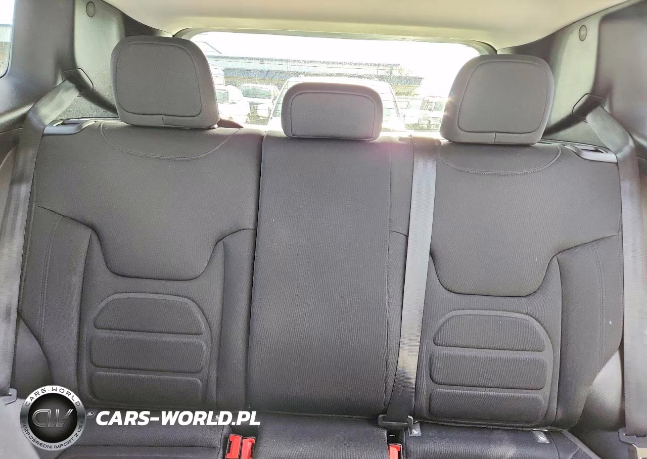 2019 Jeep Renegade Latitude VIN:ZACNJABB8KPK02909 - 10