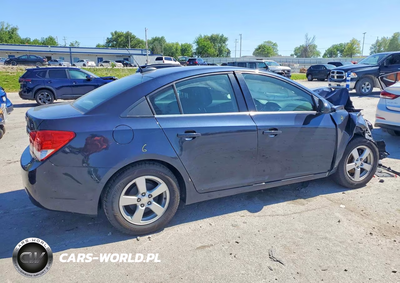 2015 Chevrolet Cruze Lt VIN:1G1PC5SB5F7291153 - 3