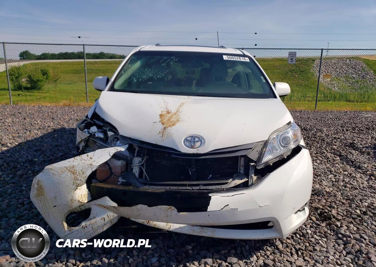 2012 Toyota Sienna Xle 8-Passenger VIN:5TDYK3DC5CS219752 - 5