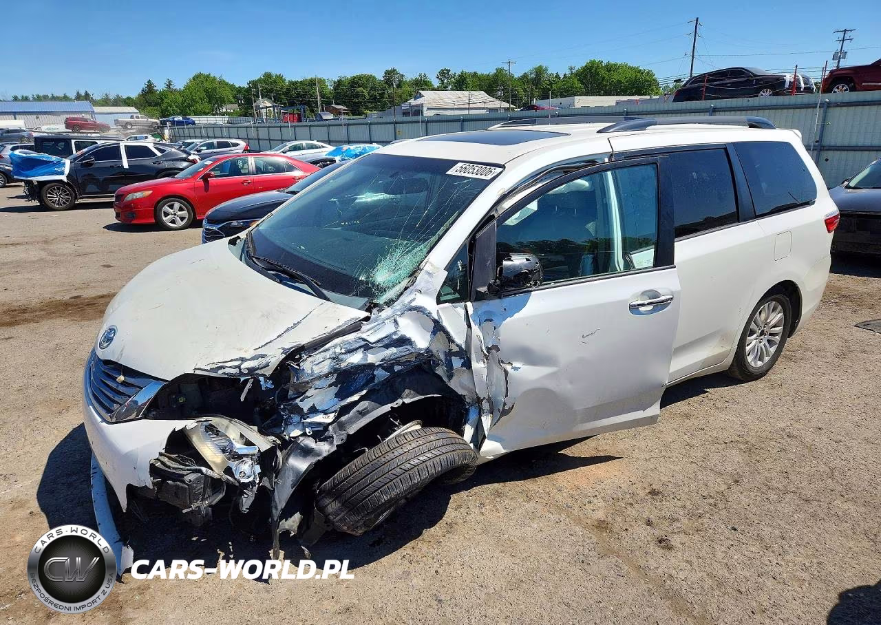 2015 Toyota Sienna Xle 8-Passenger – zdjęcie 1 z 13