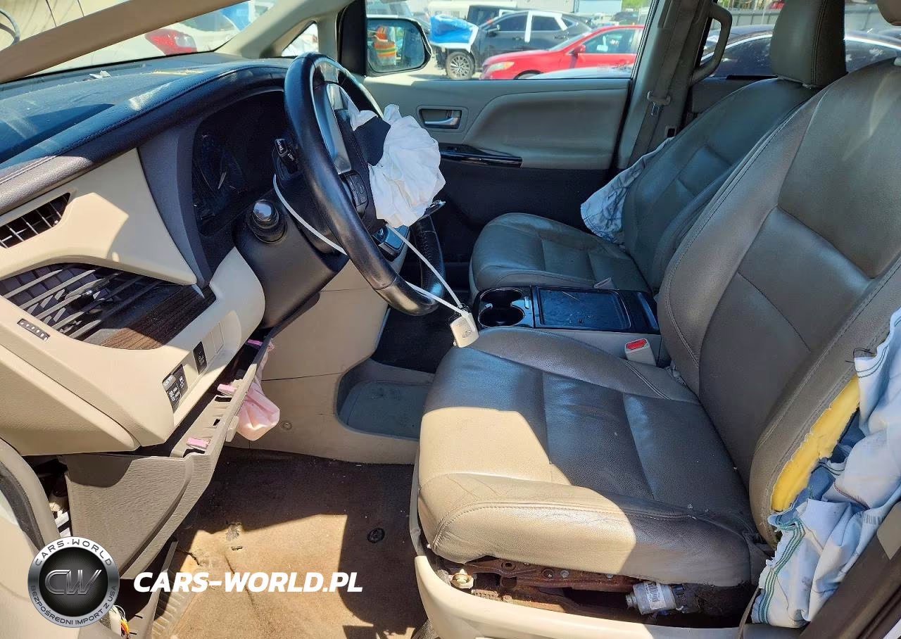 2015 Toyota Sienna Xle 8-Passenger VIN:5TDYK3DCXFS573156 - 7