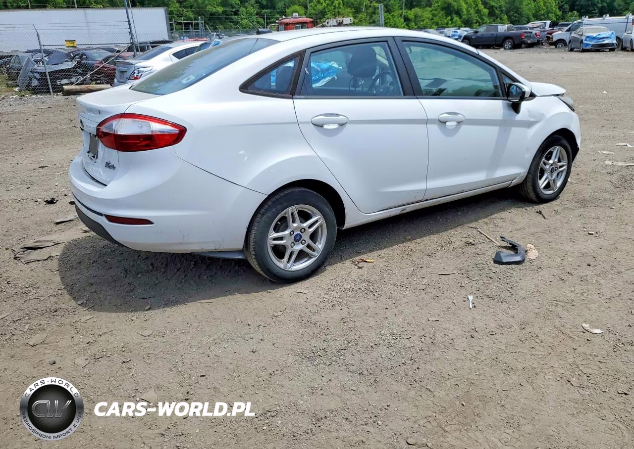 2017 Ford Fiesta Se VIN:3FADP4BJ6HM113234 - 3