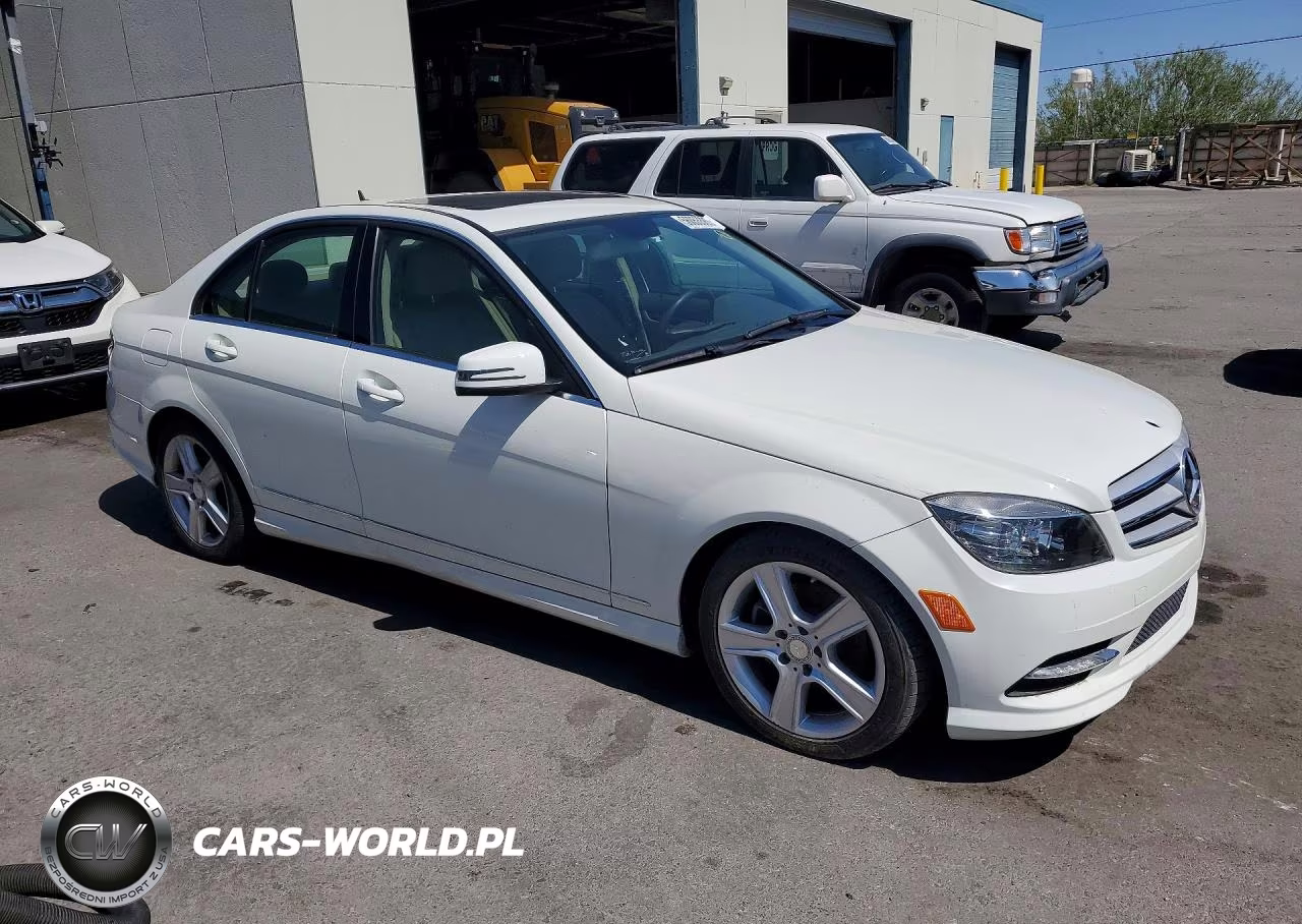 MERCEDES-BENZ C 300 VIN:WDDGF5EB7BA526617 - 4