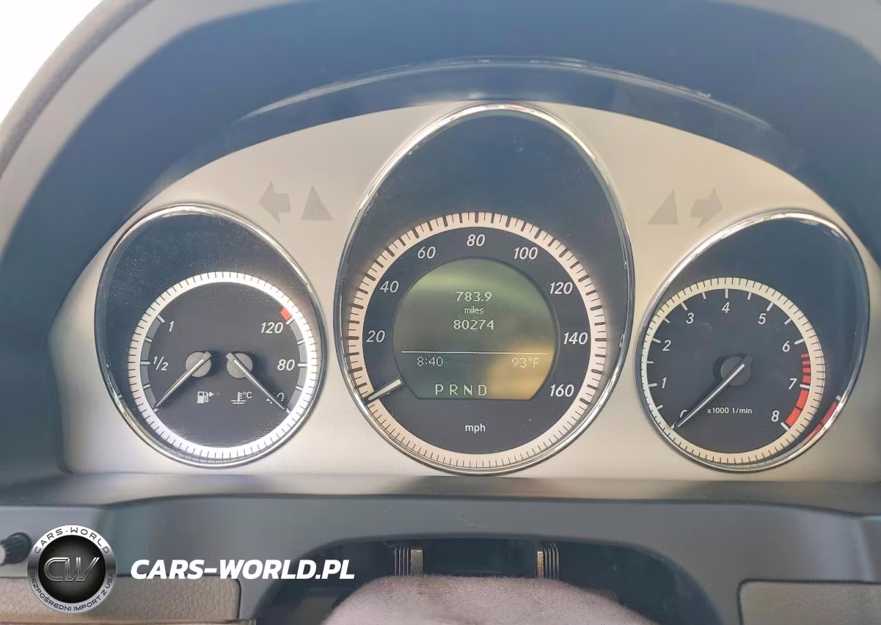 MERCEDES-BENZ C 300 VIN:WDDGF5EB7BA526617 - 9