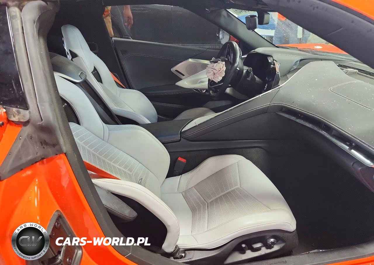 2020 Chevrolet Corvette Stingray 2Lt VIN:1G1Y72D47L5110731 - 10