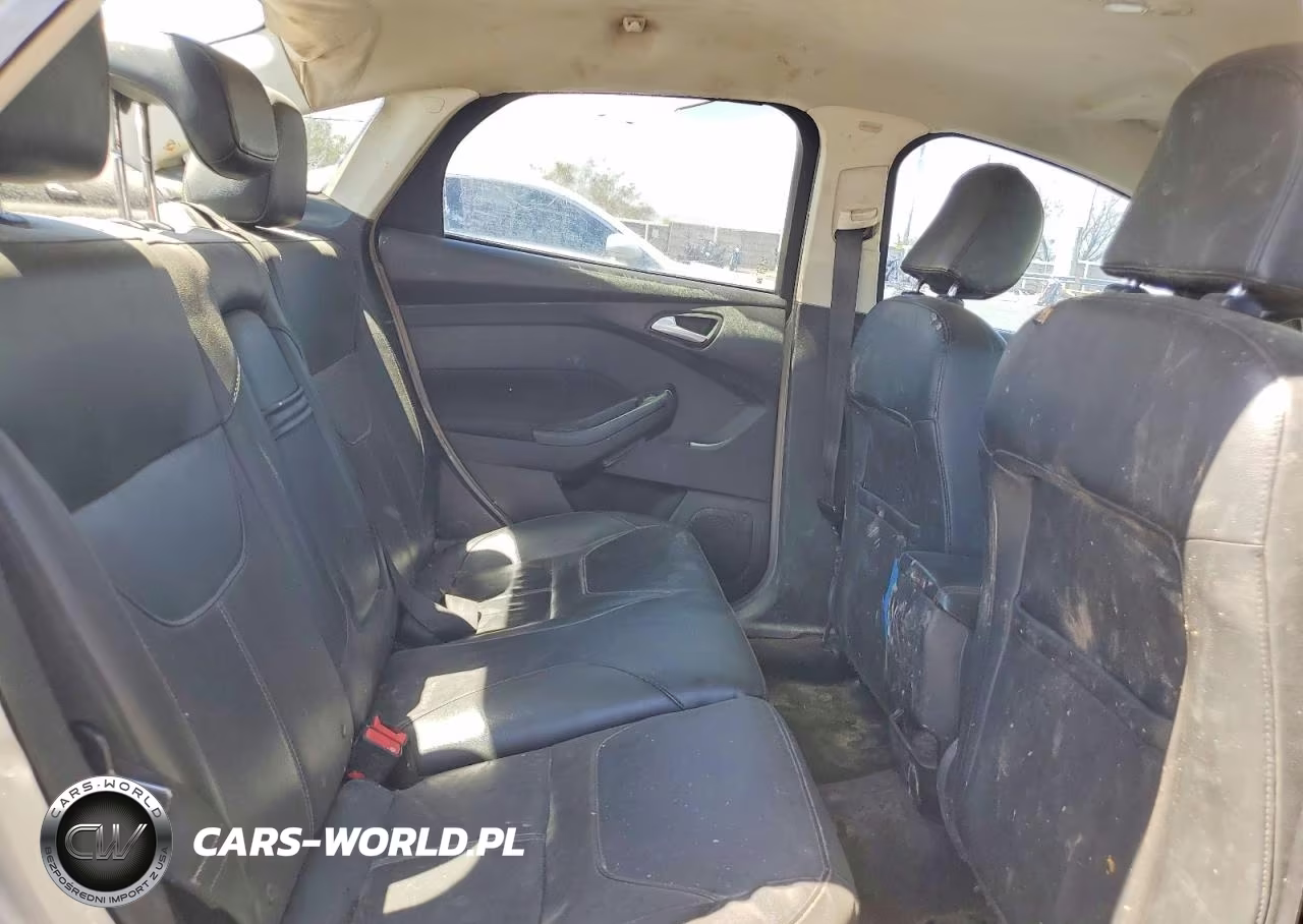 2015 Ford Focus Se VIN:1FADP3F26FL314188 - 10