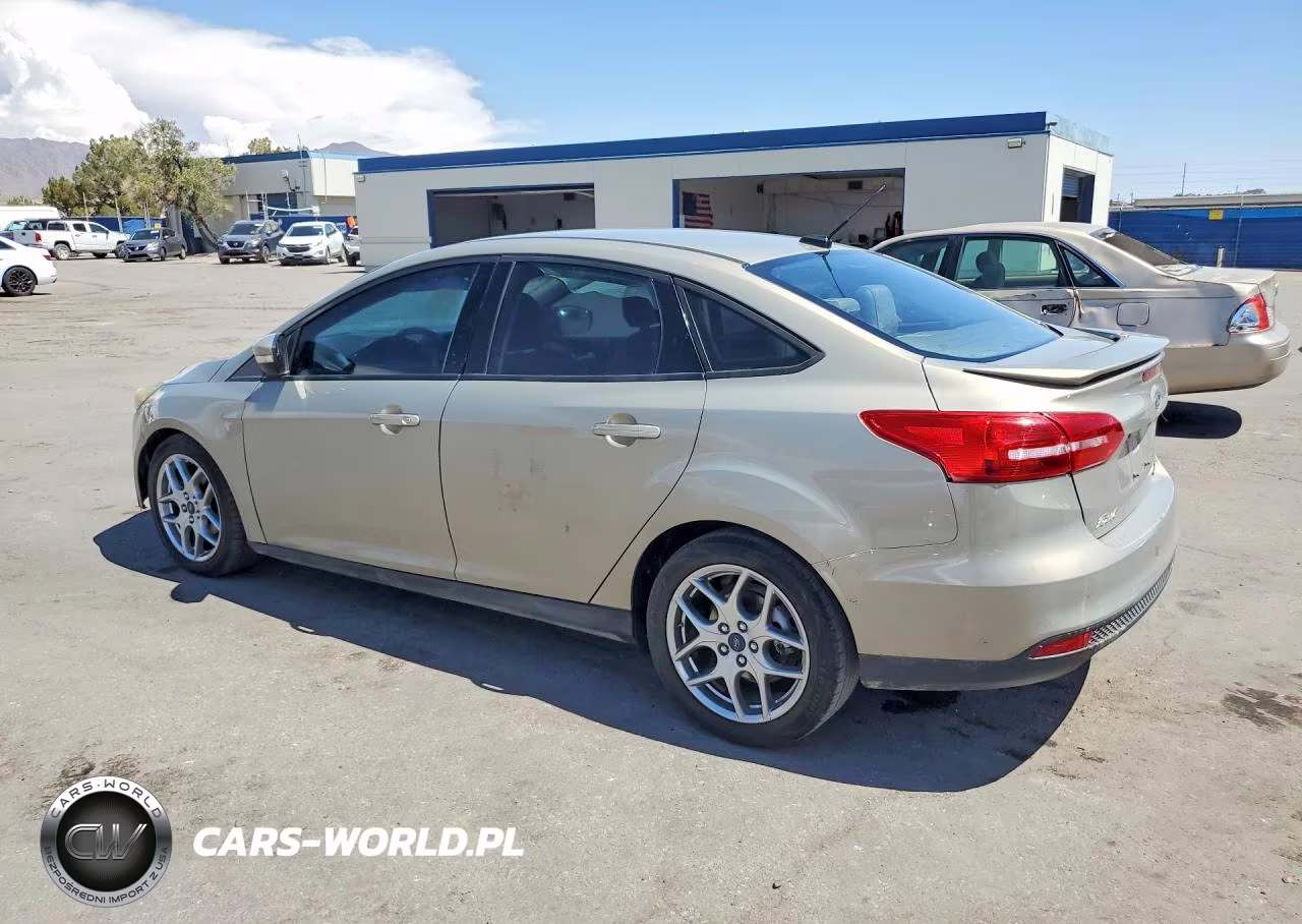 2015 Ford Focus Se VIN:1FADP3F26FL314188 - 2
