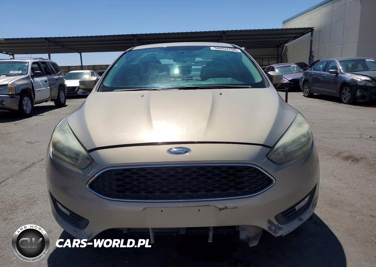 2015 Ford Focus Se VIN:1FADP3F26FL314188 - 5