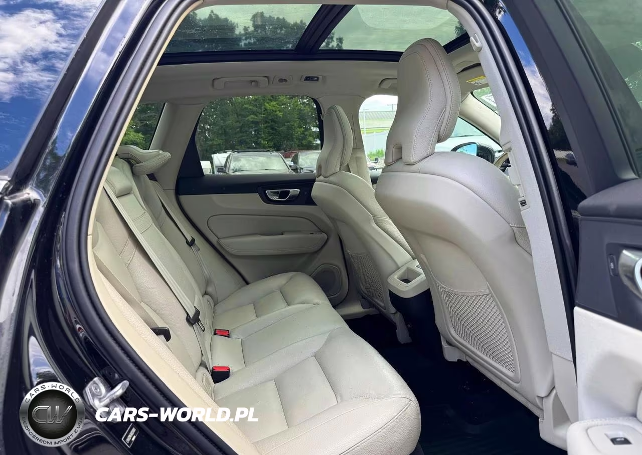 2019 Volvo Xc60 T6 Momentum VIN:LYVA22RK2KB230983 - 7