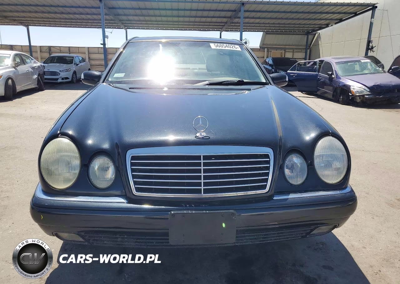 2002 Mercedes-Benz E 320 4Matic VIN:WDBJF82J62X072000 - 5