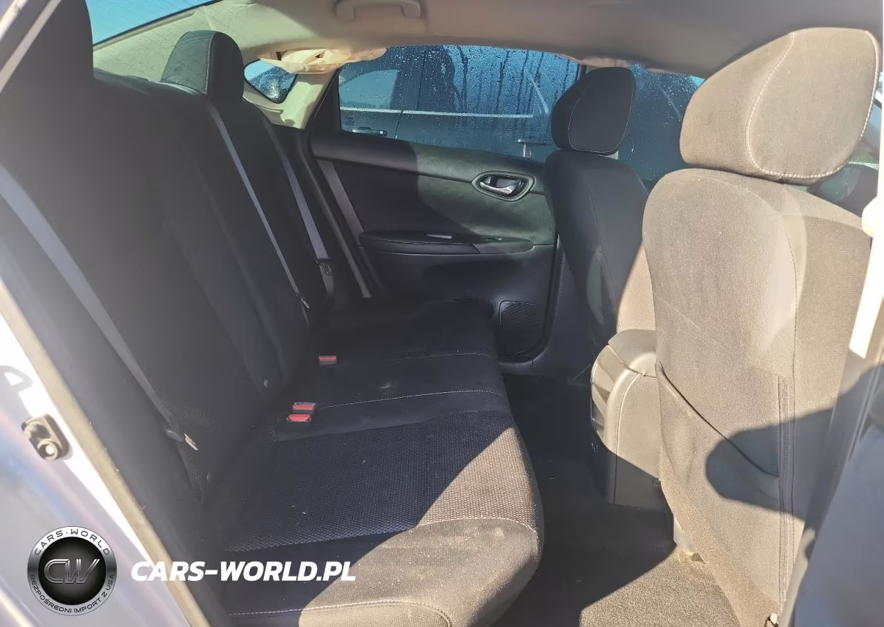 2019 Nissan Sentra S VIN:3N1AB7AP6KY327372 - 10