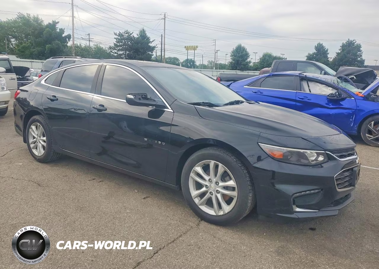 2016 Chevrolet Malibu Lt VIN:1G1ZE5ST8GF267903 - 4