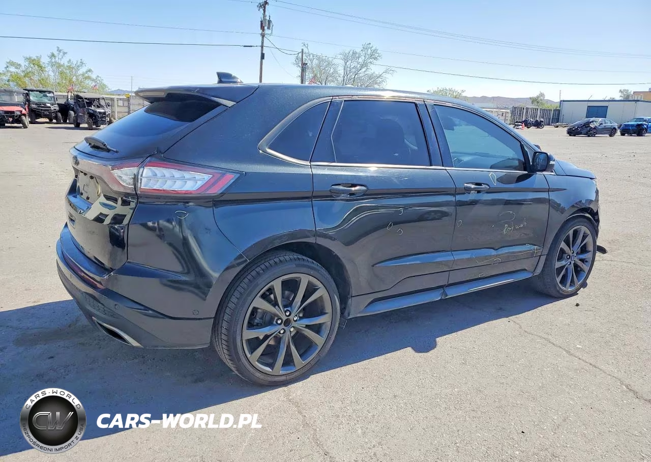 2015 Ford Edge Sport VIN:2FMPK3AP8FBC11357 - 3
