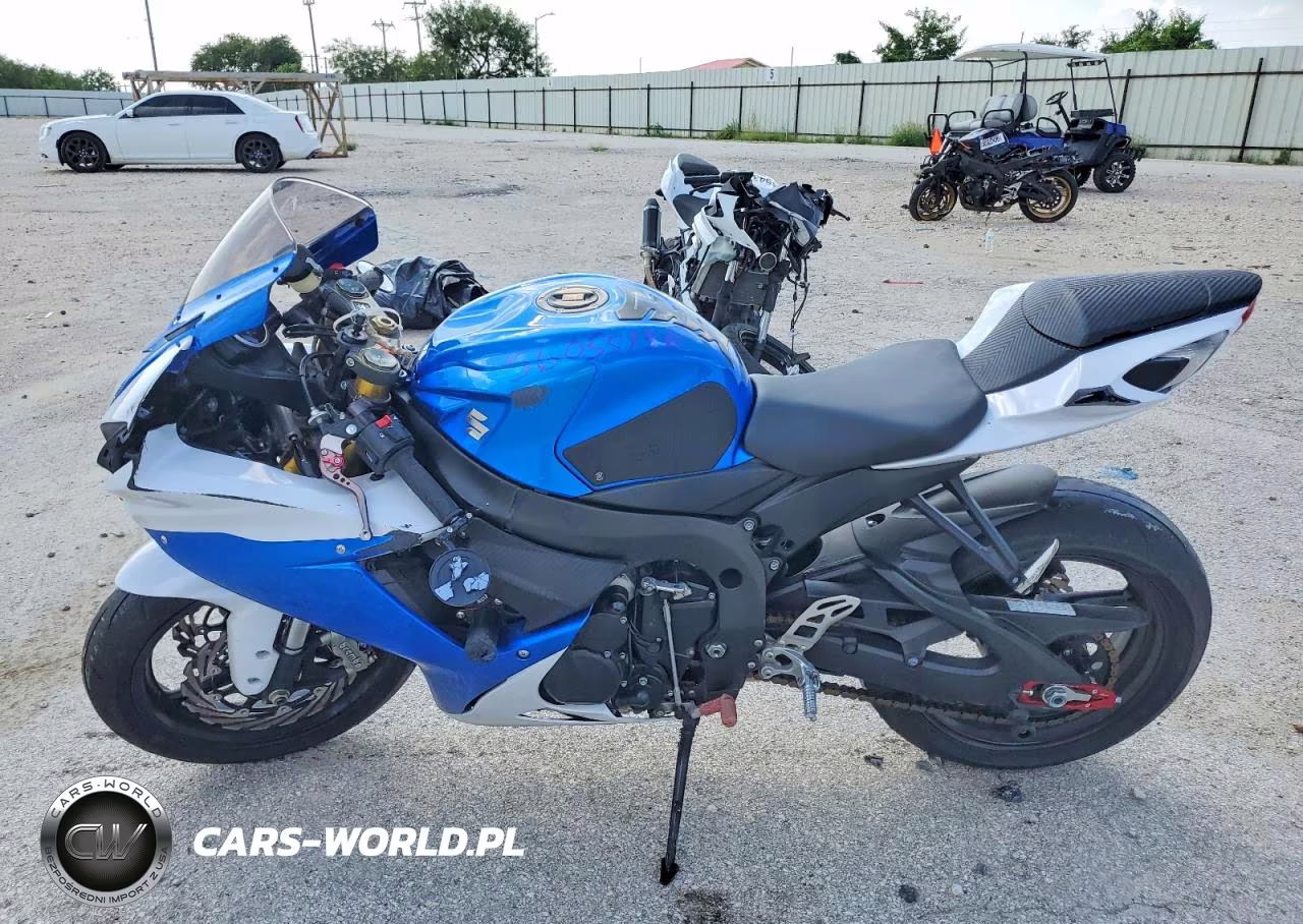 2013 Suzuki Gsx VIN:JS1GR7MA9D2103051 - 3