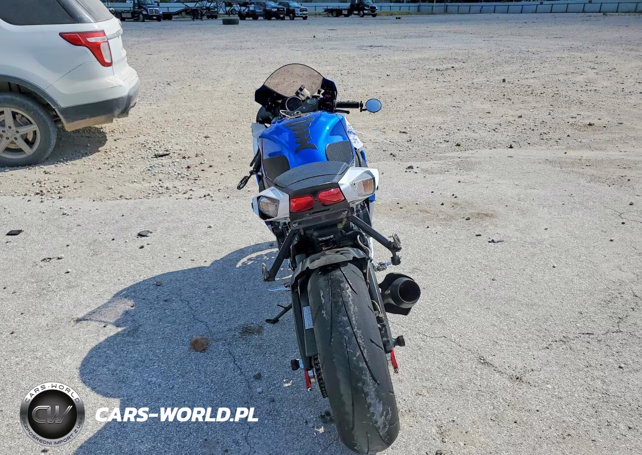 2013 Suzuki Gsx VIN:JS1GR7MA9D2103051 - 4