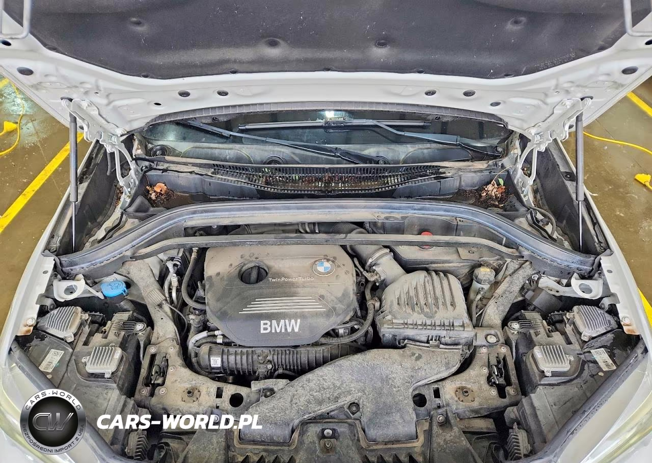 2017 BMW X1 xDrive28I VIN:WBXHT3C32H5F78977 - 12