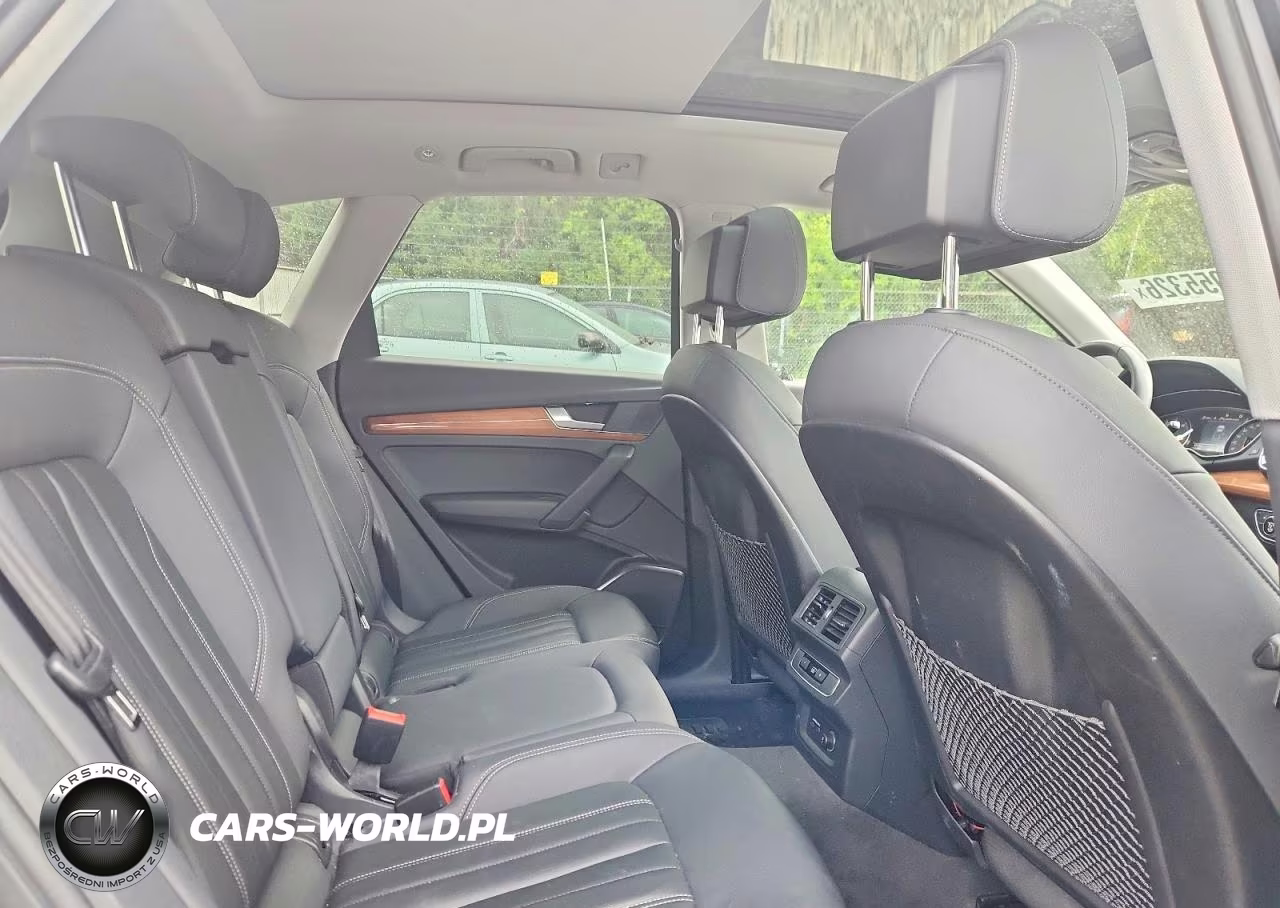 2021 Audi Q5 Premium VIN:WA1AAAFY3M2135532 - 11