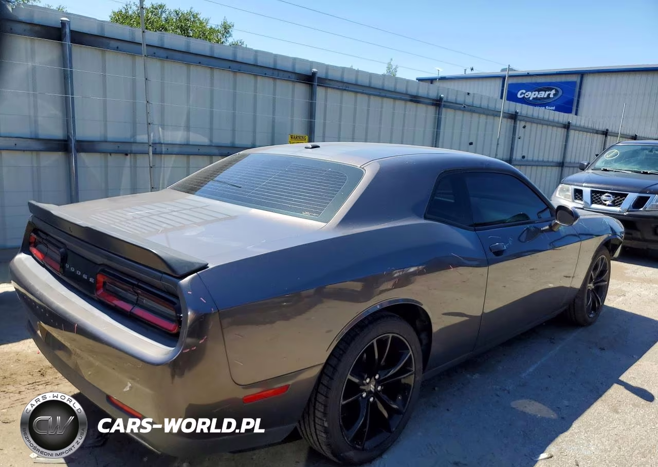 2017 Dodge Challenger Sxt VIN:2C3CDZAG3HH650549 - 3