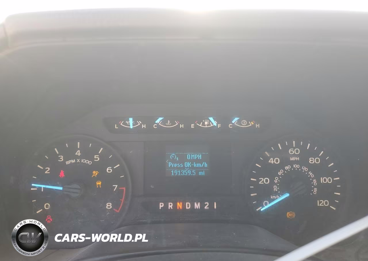 2018 Ford F150 VIN:1FTMF1CB3JKE39265 - 9